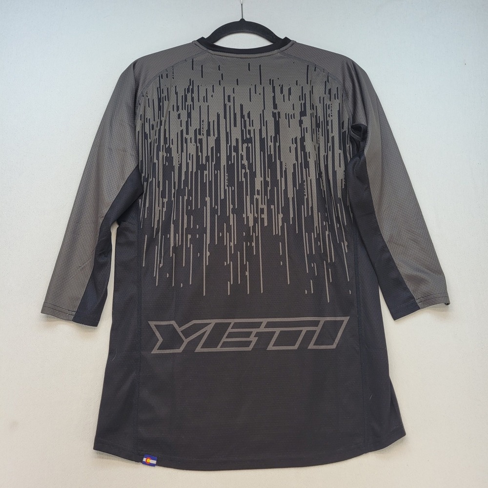 Yeti Mountain Bike Jersey Mens S Black Gray 3/4 Sleeve MTB Trail Graphic Shirt